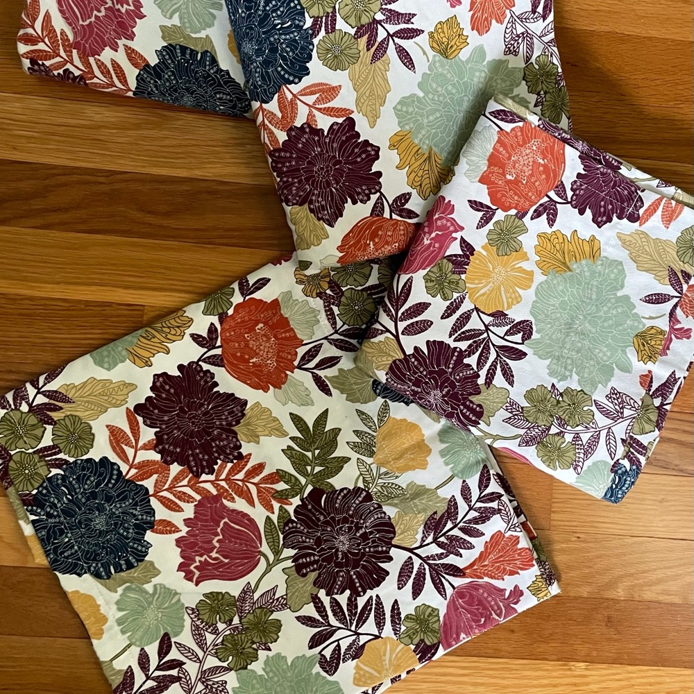 Floral Curtains & Valence
